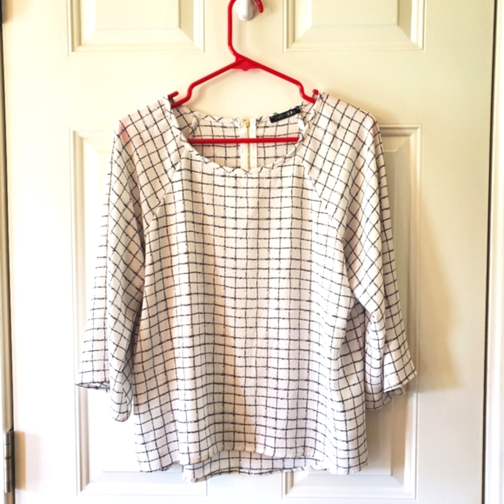 Papermoon - Larie Crew Neck Blouse - LP